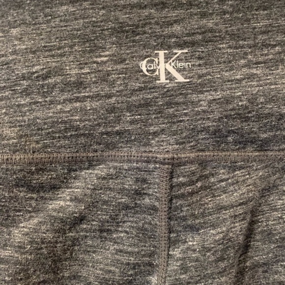 CK Calvin Klein capris - Picture 10 of 12